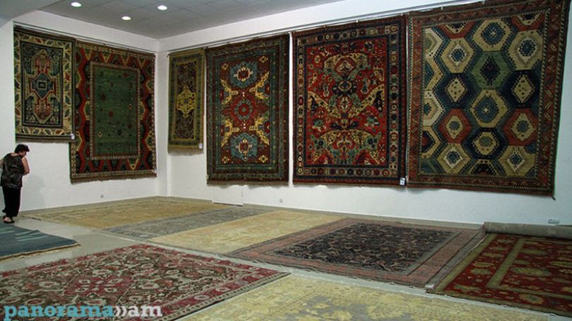 Carpet, knitwear production continues dropping in Armenia