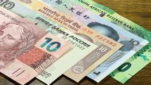 Валютные резервы Китая достигли минимума за последние 6 лет