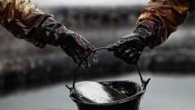 Мировые цены на нефть растут