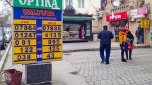 Кризис в Азербайджане: Пока власти делают голословные заявления, в стране продолжается инфляция и пополняется армия безработных
