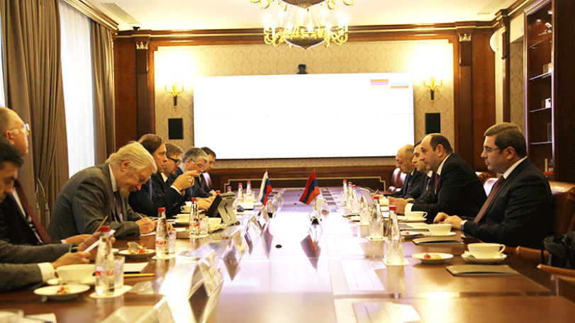 Կարայանը Մոսկվայում քննարկել է հայ-ռուսական ներդրումային հիմնադրամի ստեղծման վերաբերյալ հարցեր