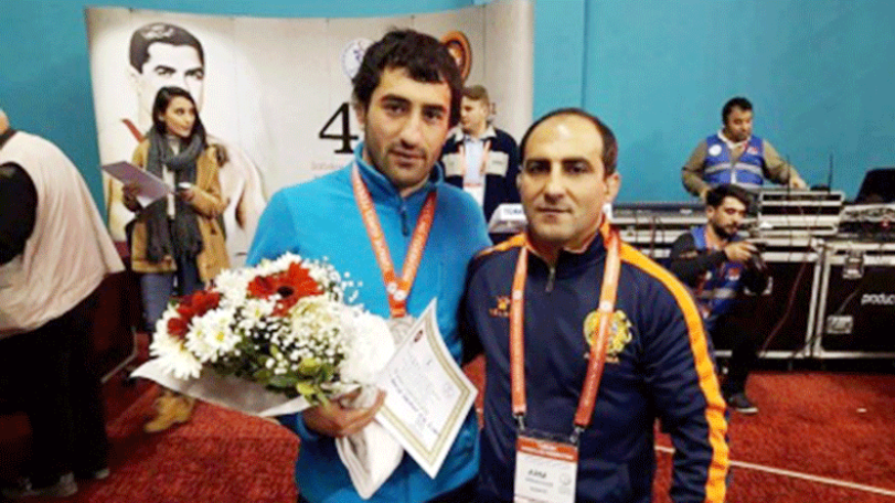 Armenian freestyle wrestler conquers silver at international tournament in Turkey