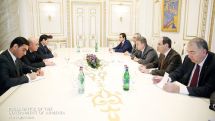 Карен Карапетян: Армения заинтересована в развитии отношений с Туркменистаном