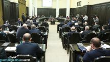 Премьер Армении Карен Карапетян взялся за ведомство Армана Саакяна: Выходите из статуса чиновника и станьте агрессивным агентством