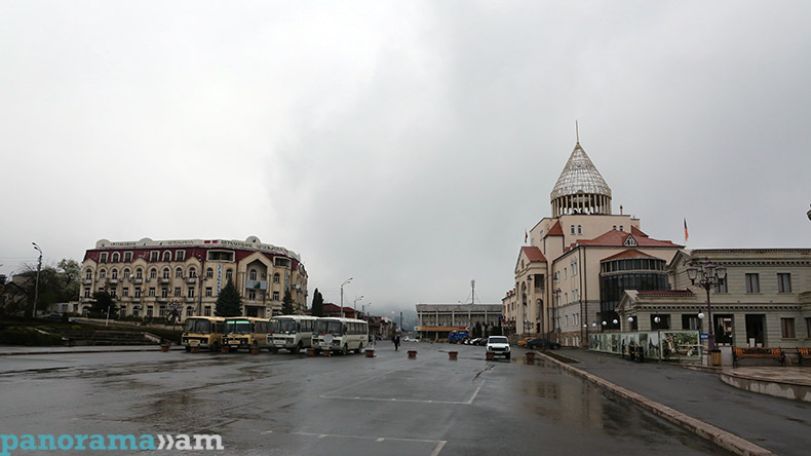 В Степанакерте началось строительство гандбольной спортплощадки