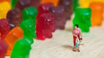 Adults who eat lots of junk food probably ate lots of it as infants, too