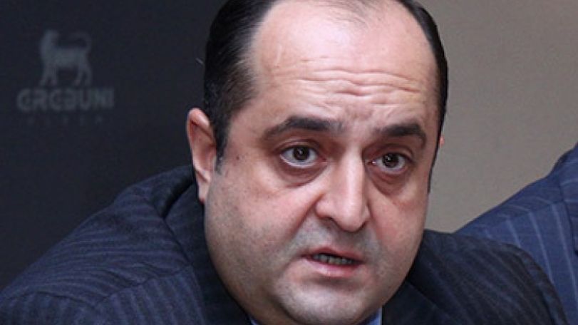 Minister notes considerable changes in notarial system 