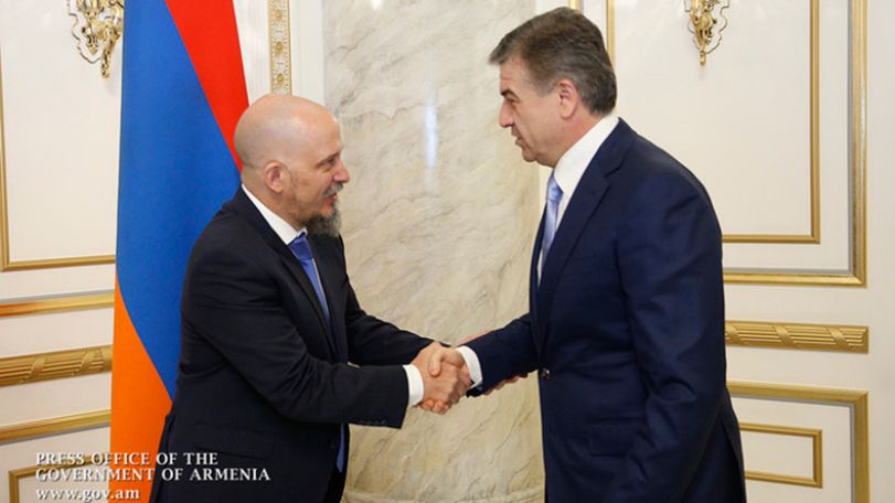 PM, Argentina Ambassador discuss development of economic ties
