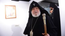 Католикос Гарегин II открыл в Москве выставку известных армянских художников