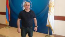 Не надо жаловаться и устраивать траур: тренер сборной Армении по греко-римской борьбе об итогах чемпионата Европы