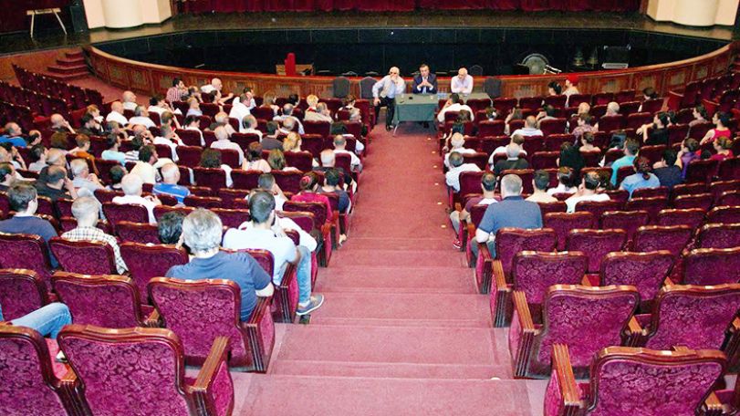 «Գայանե» բալետի ներկայացումը տապալելուց հետո օպերային թատրոնում հրավիրվել է ժողով