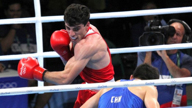 На чемпионате Европы по боксу борьбу продолжают 4 представителя Армении