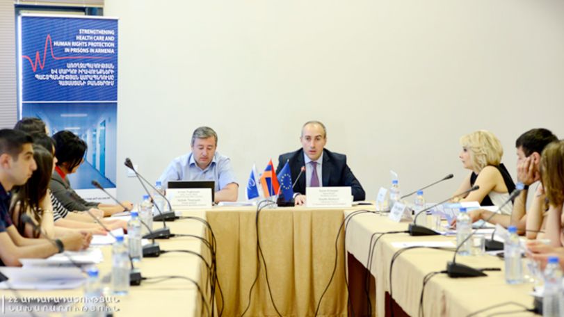 Դատապարտյալը պետք է ստանա նույն որակյալ բուժօգնությունը, ինչը ազատության մեջ գտնվող քաղաքացին. Քրմոյան