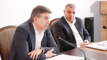 У вас есть большие возможности, роста на уровне 10-15% недостаточно: совещание премьера Армении в Араратской области