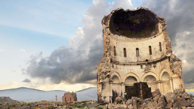 Число посещающих руины Ани туристов удвоилось