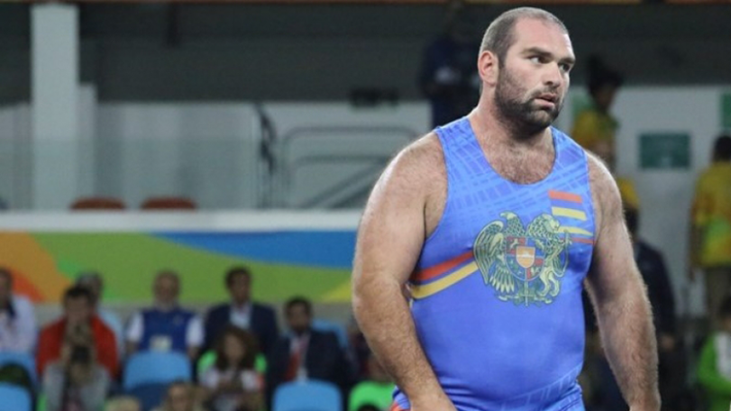 Armenian wrestler wins bronze at the World Championship