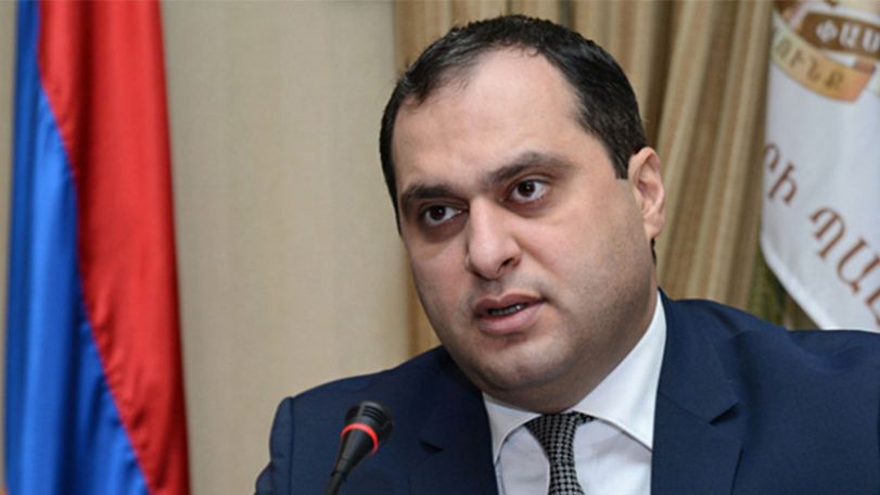 Глава Палаты адвокатов Армении А. Зограбян признал свою «неидеальность» и призвал оппонентов начать всё с чистого листа