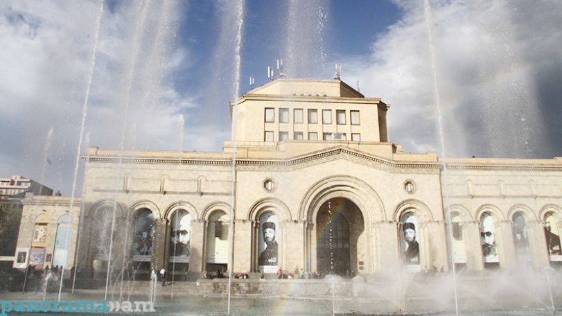 Armenia’s National Gallery to host exhibition of Polish painter Henryk Cześnik’s works