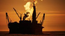 Стоимость нефти снижается в понедельник