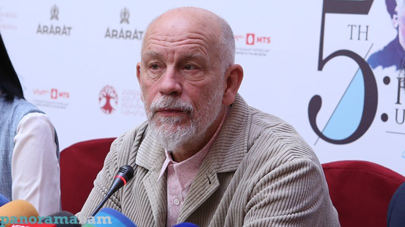 Hollywood star John Malkovich arrives in Armenia