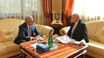President receives Chairman of Russian Association of Friendship and Cooperation with Armenia