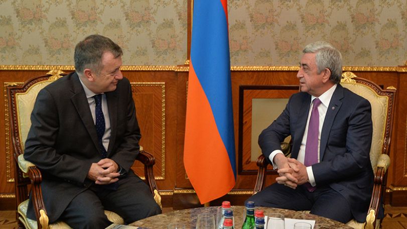 Նախագահն ընդունել է Քեմբրիջի գնահատման և միջազգային կրթության կենտրոնի գործադիր տնօրենին