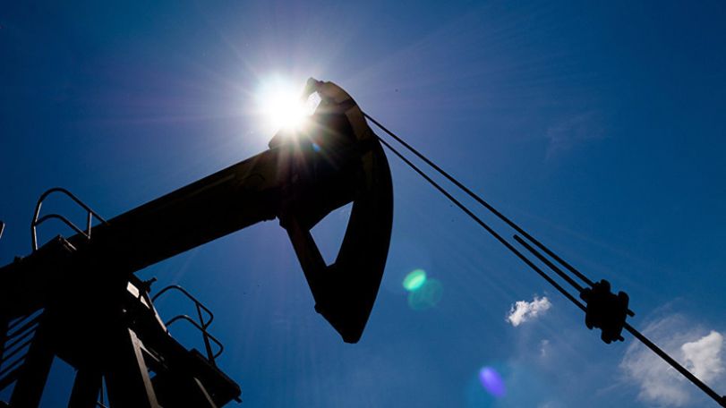 Мировые цены на нефть в четверг утром снижаются