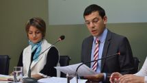 «Դիսկոմֆորտ չե՞ք զգում». Մարուքյանի հարցը Նահապետյանին
