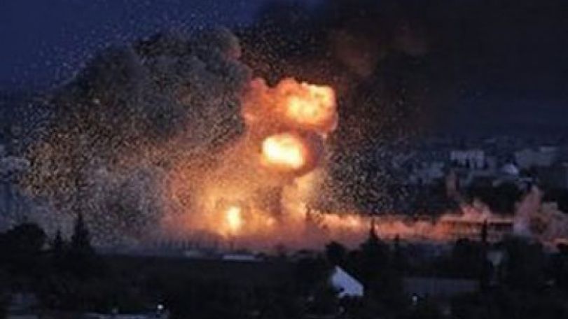 Islamic State: Fresh fighting in key Syrian town of Kobane