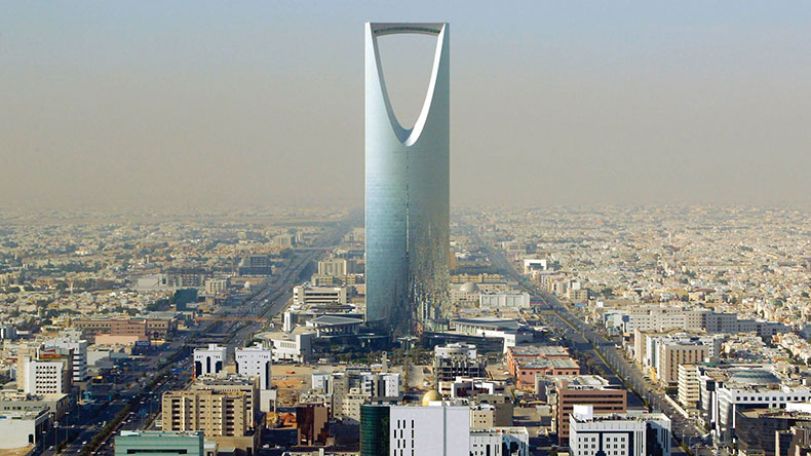 Saudi Arabia assures investors only private accounts suspended in anti-graft drive