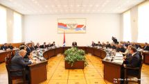 Artsakh president chairs meeting on 2018 draft state budget