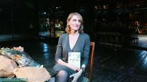 Наринэ Абгарян: Душа радуется, когда читаю «Манюню» на армянском языке