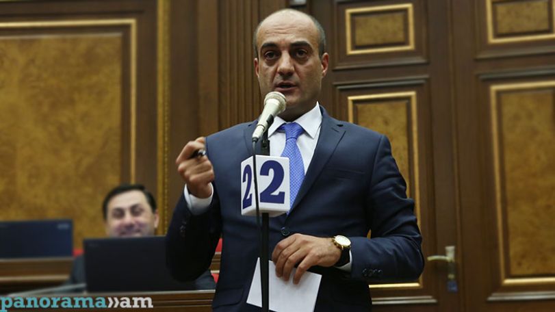When digital textbooks will replace existing textbooks and move from textbooks to tablets - MP asked a question to the Minister of Education and Science