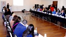 Սիրուն բառեր, որոնք չեն ասում՝ ինչպես պետք է զարգացնել երեխայի ինքնուրույն մտածողությունը. քննարկում