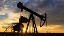 Цены на нефть стабильны в пятницу после скачка по итогам предыдущей сессии