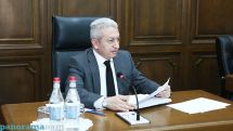Главный казначей Армении Атом Джанджугазян на вопрос о хищениях: Я ворующих глав общин не знаю
