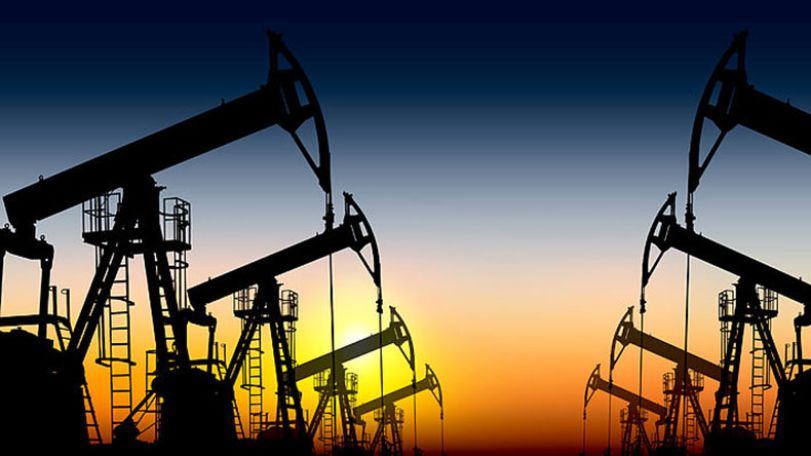 Али Расизаде:  Сокращение притока нефтедолларов ведет к деградации Азербайджана, расцвету теневой экономики и коррупции
