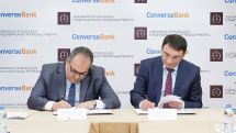 Converse Bank, EIAA sign a memorandum of cooperation