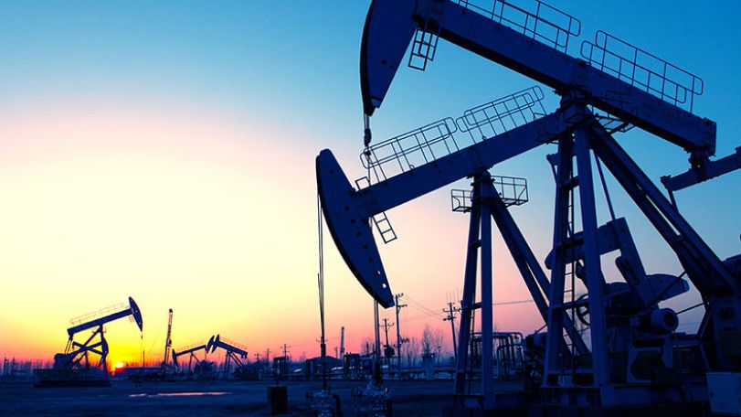 Нефть продолжает дорожать во вторник после подъема накануне