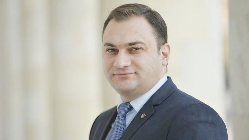 Խոսնակ. Սերժ Սարգսյանը տոնական օրերին Հայաստանից չի բացակայել