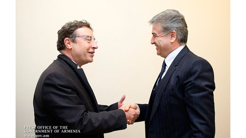 Վարչապետը Դավոսում հանդիպել է ՄԱԿ-ի Զարգացման ծրագրի համակարգողի հետ