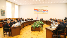 Artsakh president chairs first Cabinet meeting in 2018