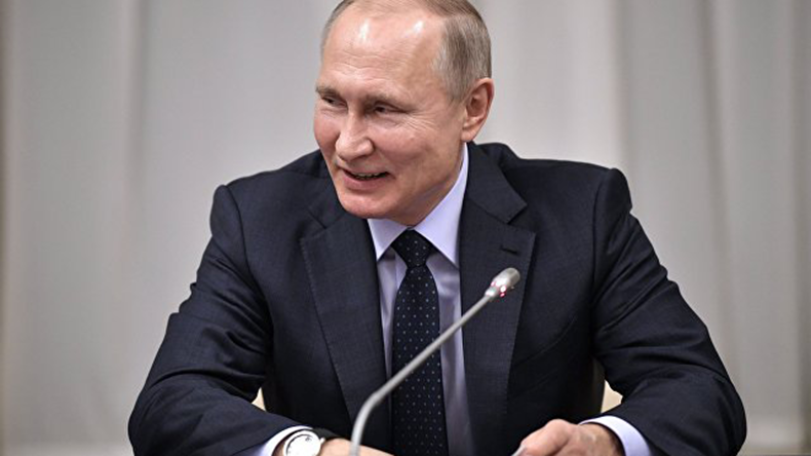 Шутки от Путина: президент России рассмешил всех новой версией анекдота про тракториста
