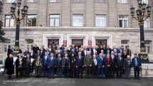 Presidential residence hosts solemn awarding ceremony on Artsakh Revival Day