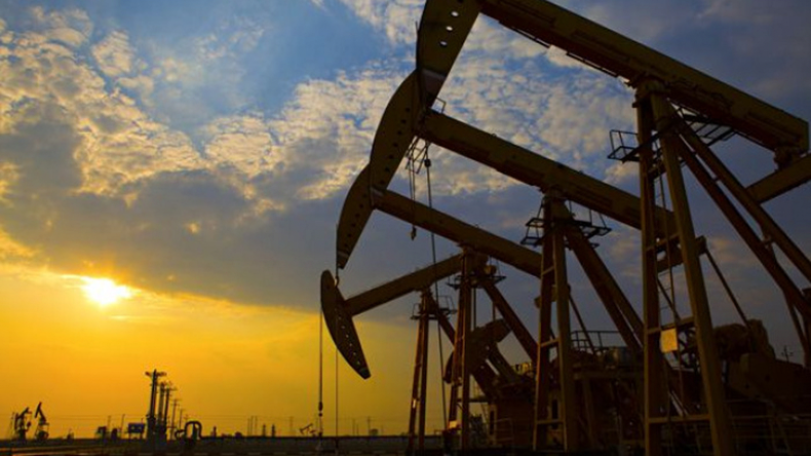 World oil prices down