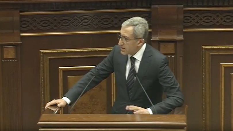 Глава Минэнерго Армении: Поступающие предложения пока не могут конкурировать с тарифами на закупаемый у России газ