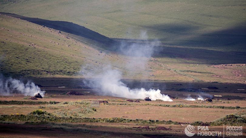 Russia to start arms supplies to Armenia under new $100 mln defense loan in 2018