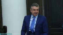 Не радуйтесь: премьер Армении призвал министров не сбавлять темп, несмотря на скорую отставку