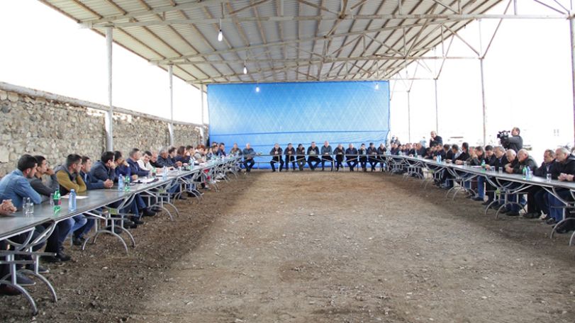 Artsakh president meets with young agrarians
