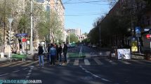 Police detain some opposition activists as protests continue in downtown Yerevan